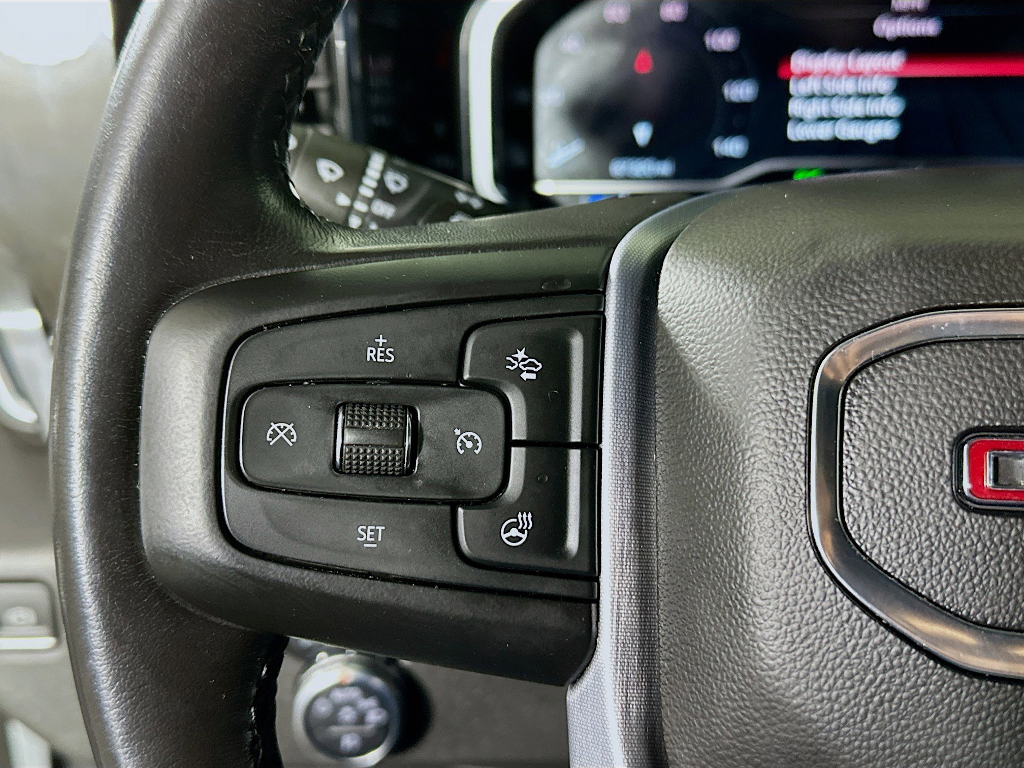 Used 2022 GMC Sierra 1500 Elevation image 16