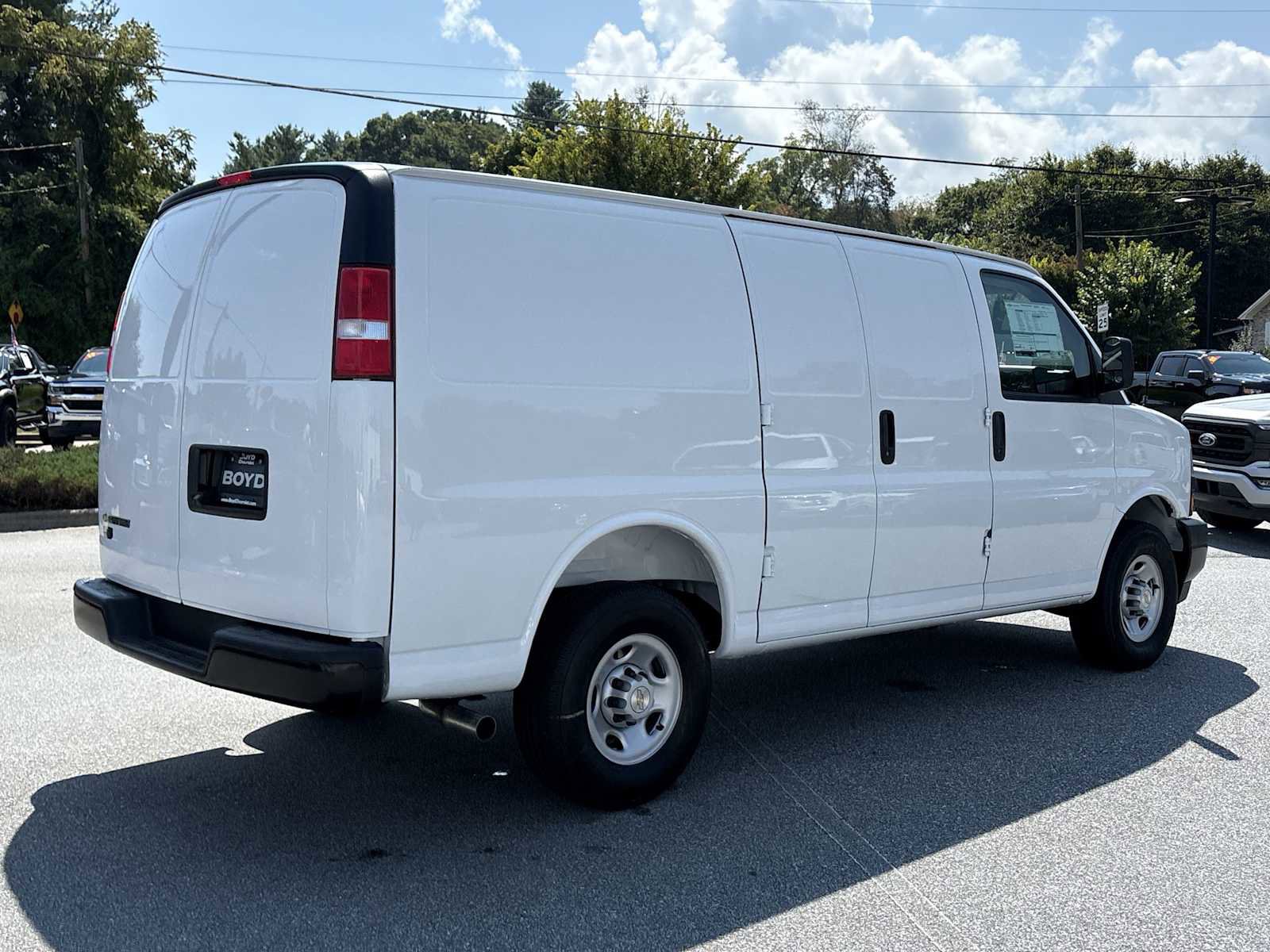 New 2025 Chevrolet Express 2500 w/ Driver Convenience Package RWD image 8