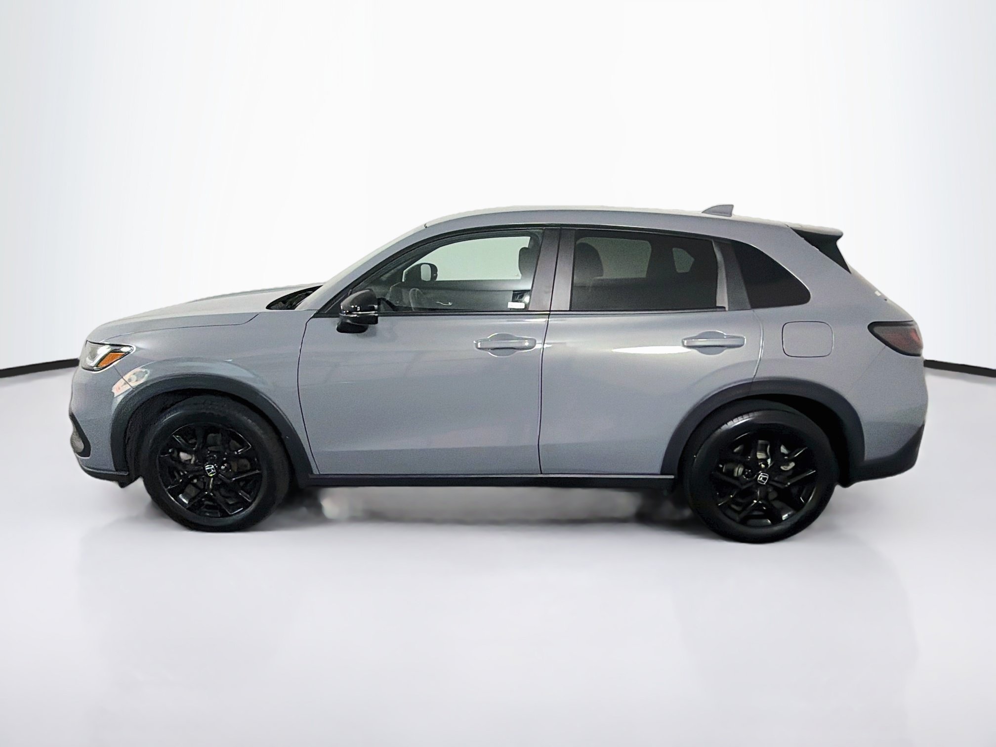 Used 2024 Honda HR-V Sport image 4