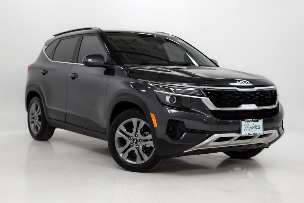 Certified 2023 Kia Seltos S image 5