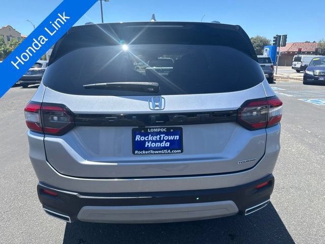 Used 2023 Honda Pilot Touring image 6