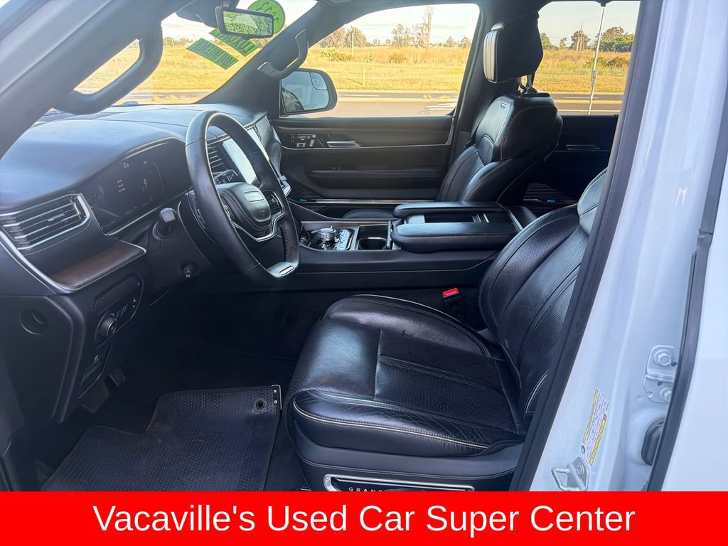 Used 2023 Jeep Grand Wagoneer Series II AWD/4WD image 9