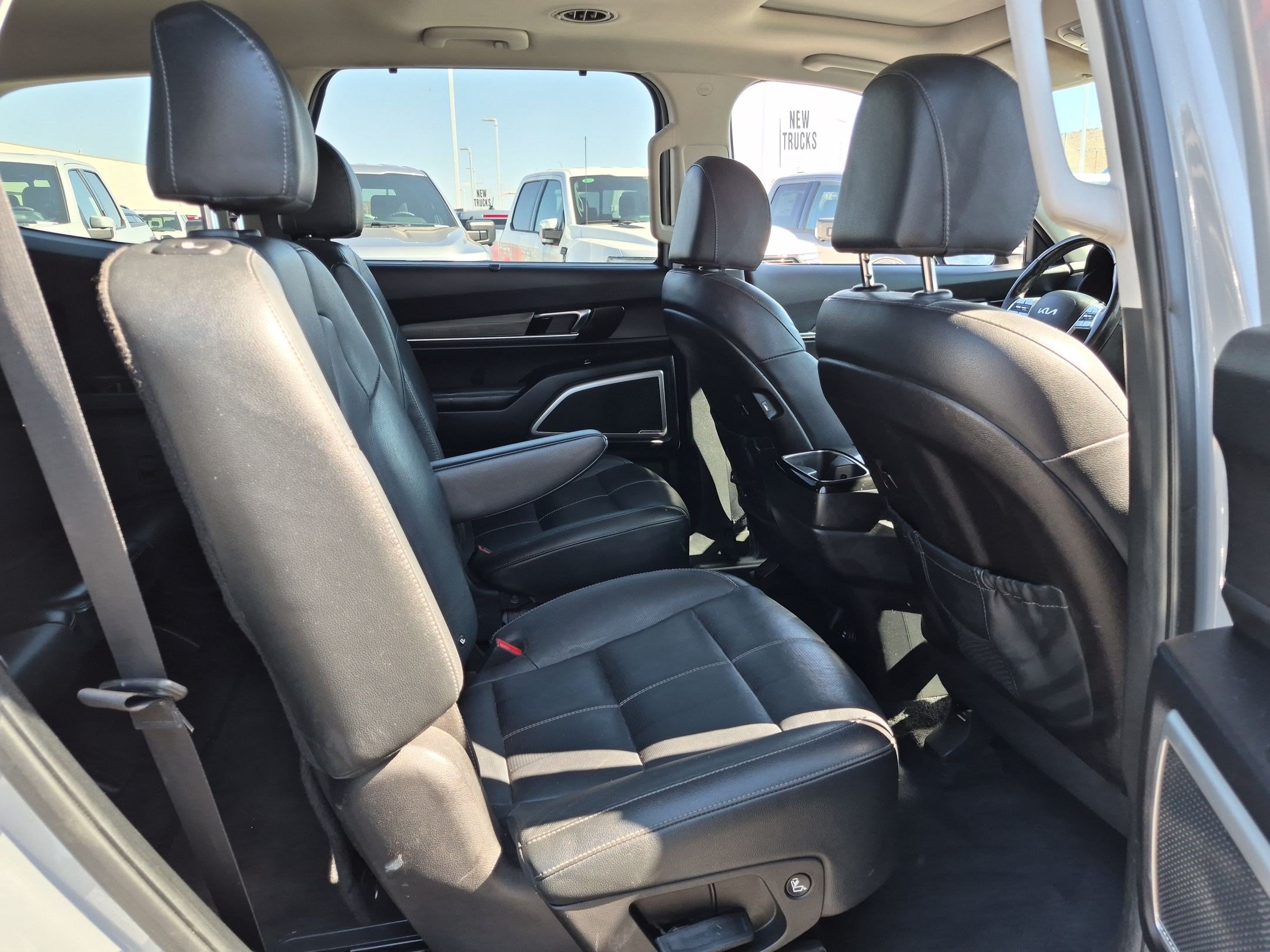 Used 2022 Kia Telluride EX w/ EX Premium Package AWD/4WD image 31