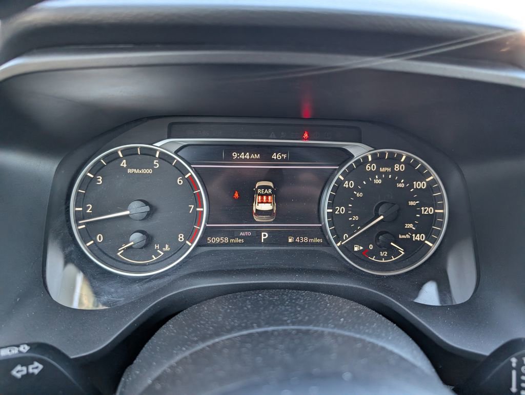 Used 2024 Nissan Rogue SV image 16