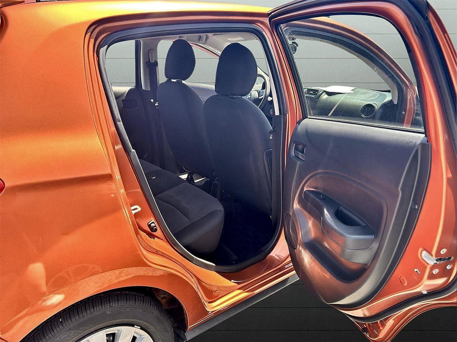 Used 2018 Mitsubishi Mirage ES image 12