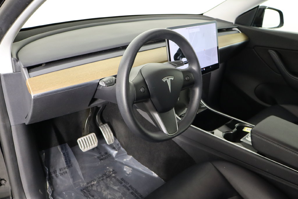 Used 2020 Tesla Model Y Long Range AWD/4WD image 19