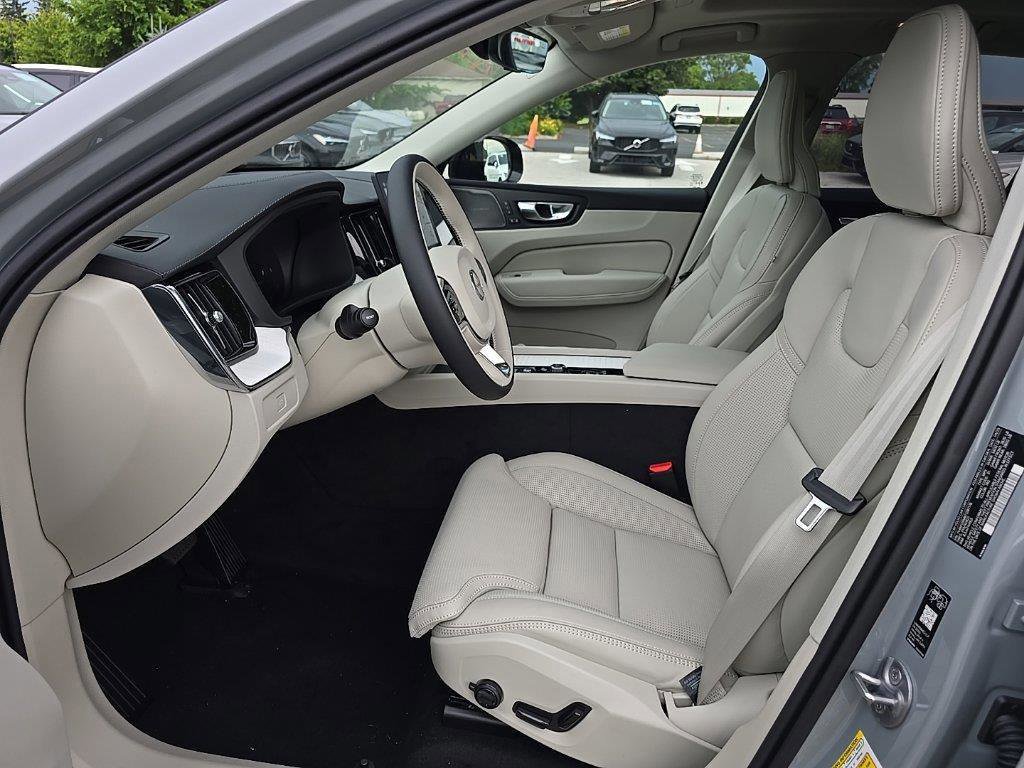 New 2026 Volvo XC60 B5 Ultra w/ Protection Package Premier image 7