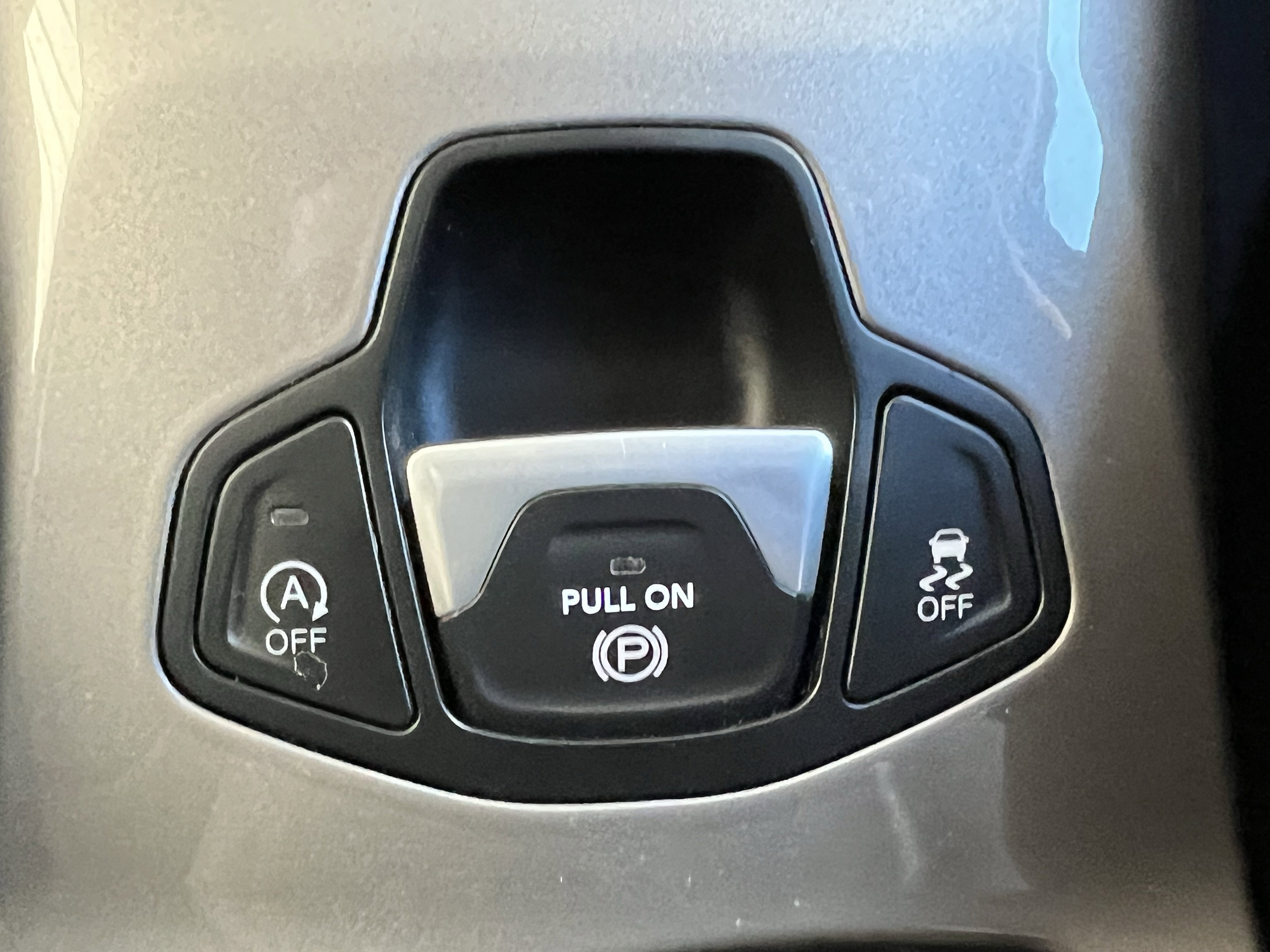 Used 2021 Jeep Renegade Limited AWD/4WD image 29