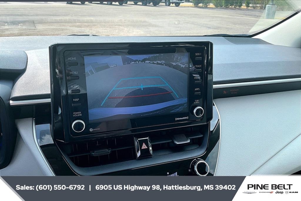 Used 2022 Toyota Corolla LE image 15