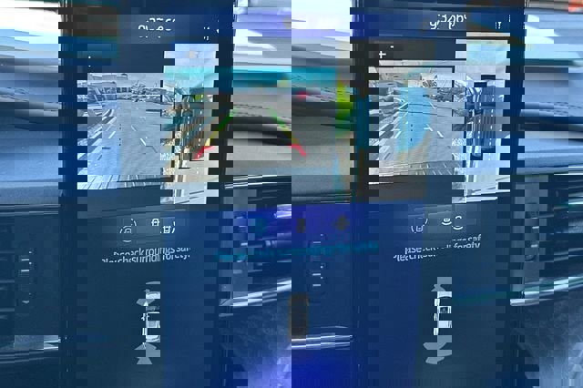 Used 2022 Ford Explorer Platinum w/ Equipment Group 601A image 24