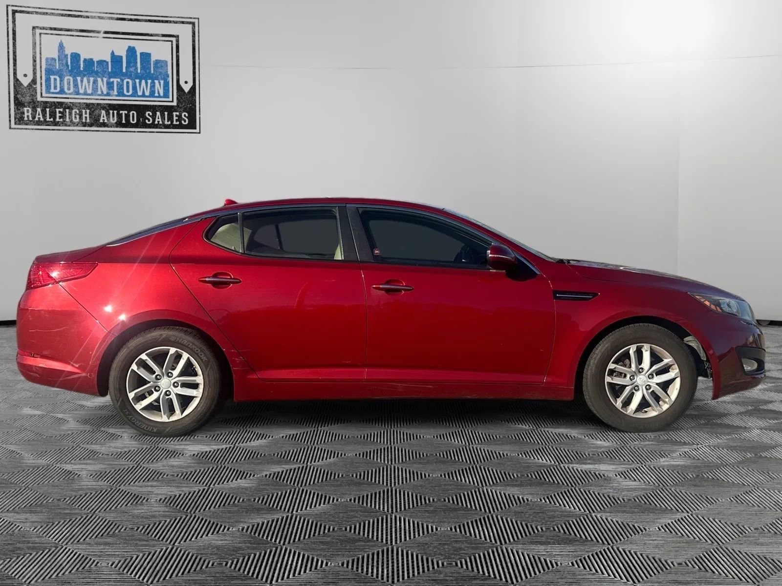 Used 2013 Kia Optima LX w/ Convenience Plus Pkg image 5