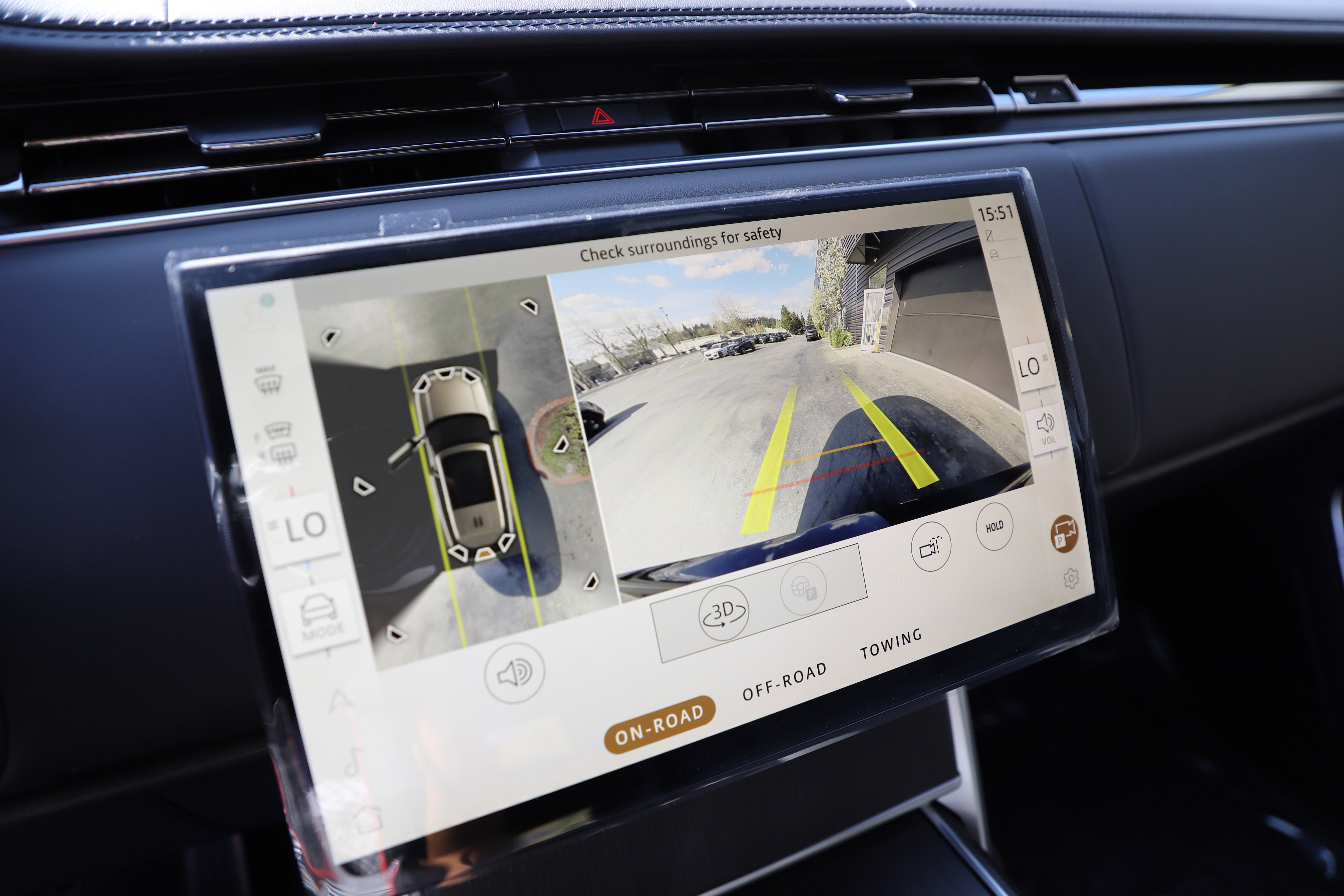 New 2026 Land Rover Range Rover Long Wheelbase SE AWD/4WD image 20