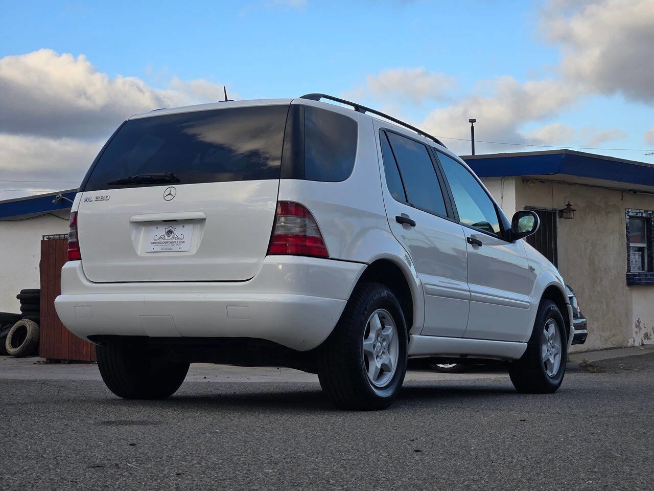 Used 2001 Mercedes-Benz ML 320 4MATIC image 17
