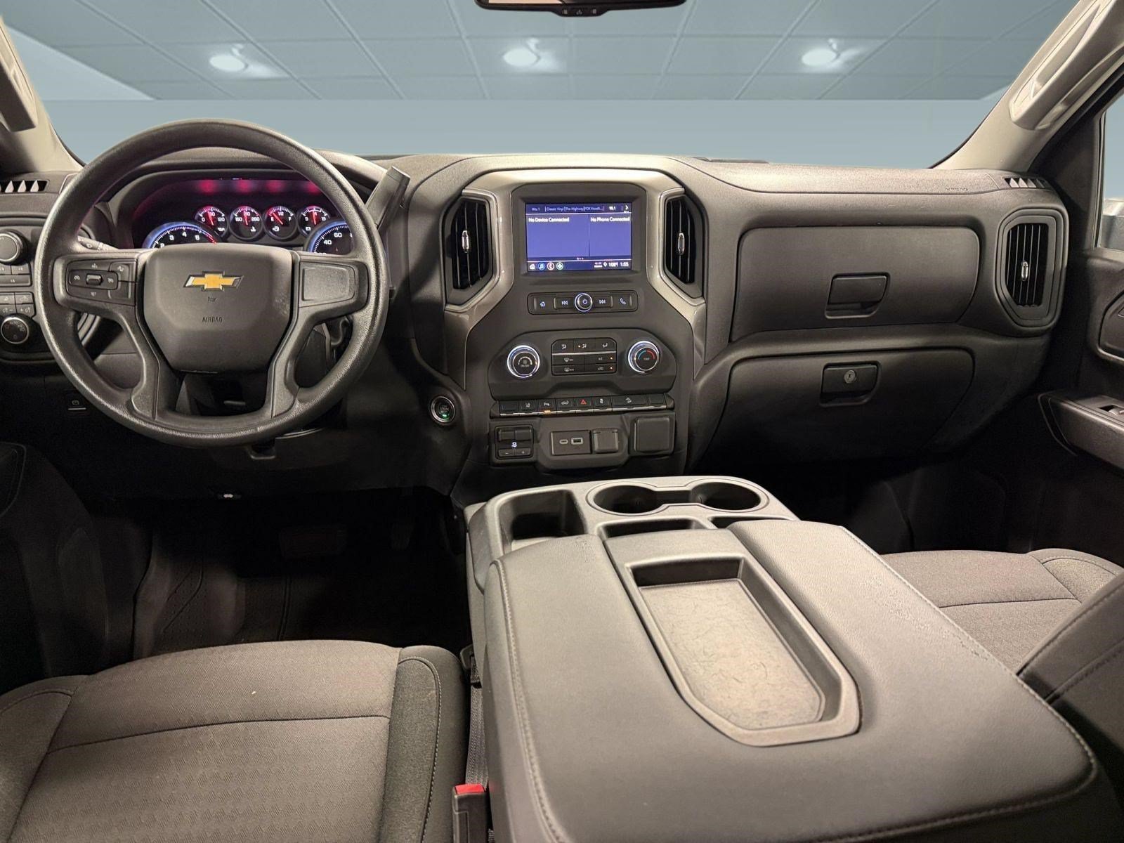 Used 2025 Chevrolet Silverado 2500 Custom w/ Custom Value Package AWD/4WD image 16