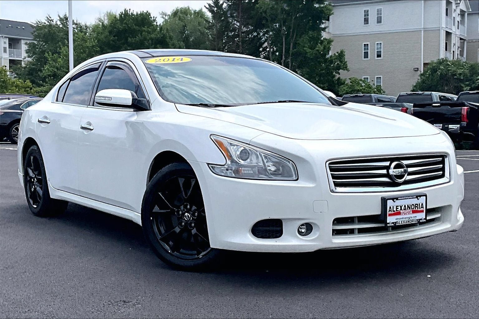 Used 2014 Nissan Maxima 3.5 SV w/ Premium Package FWD image 2