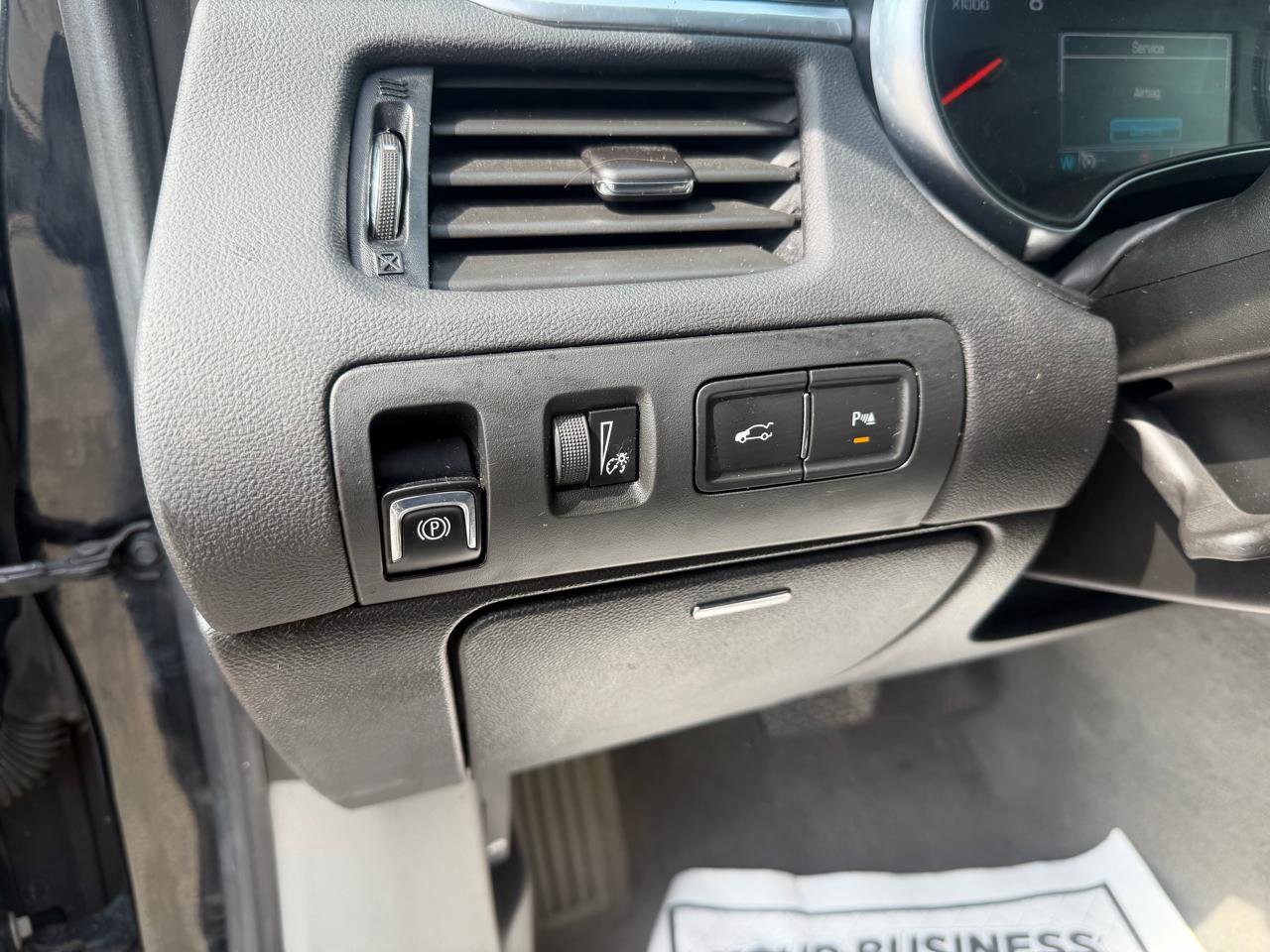 Used 2018 Chevrolet Impala LS image 17