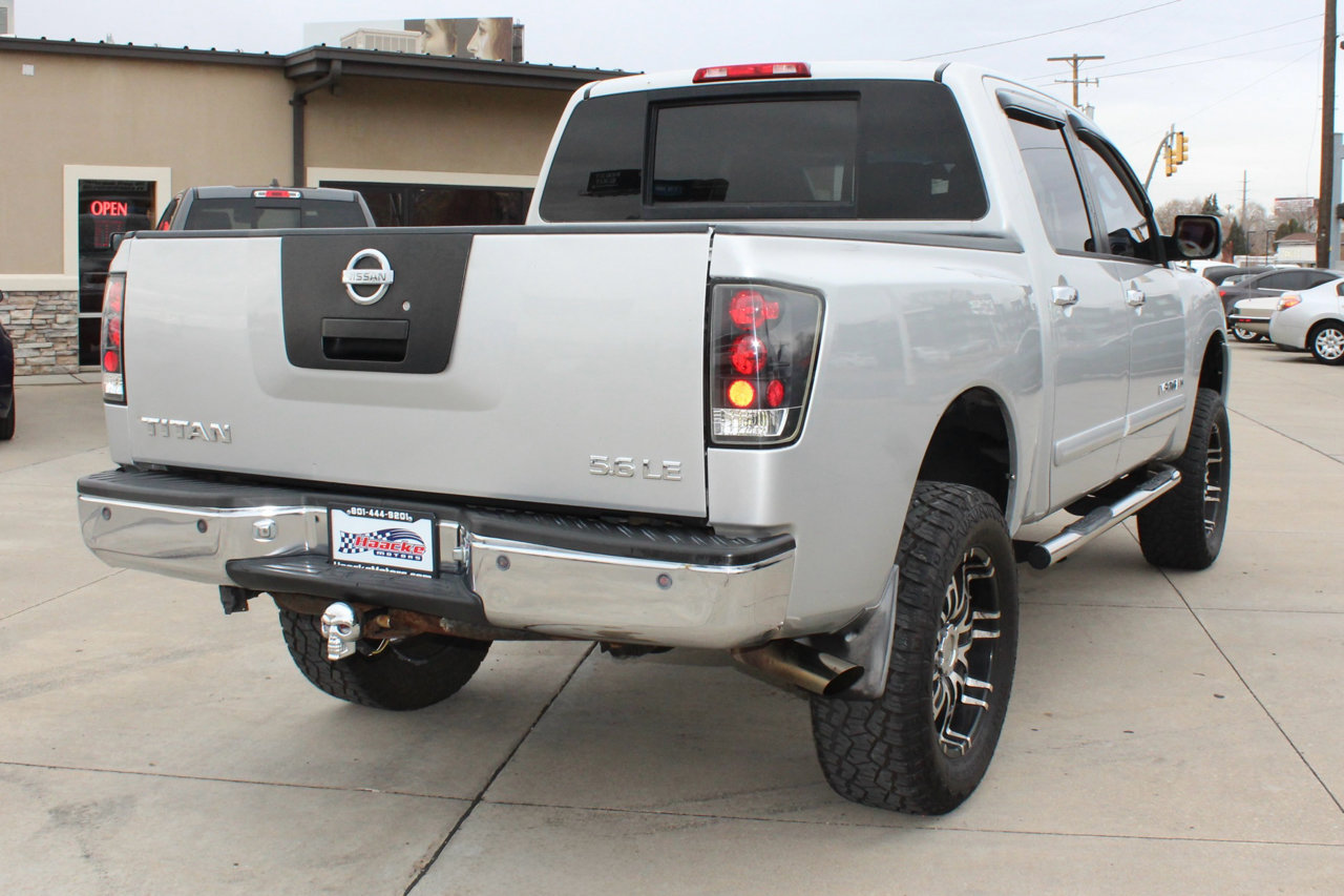 Used 2006 Nissan Titan LE w/ (R02) LE Off-Road Pkg image 22