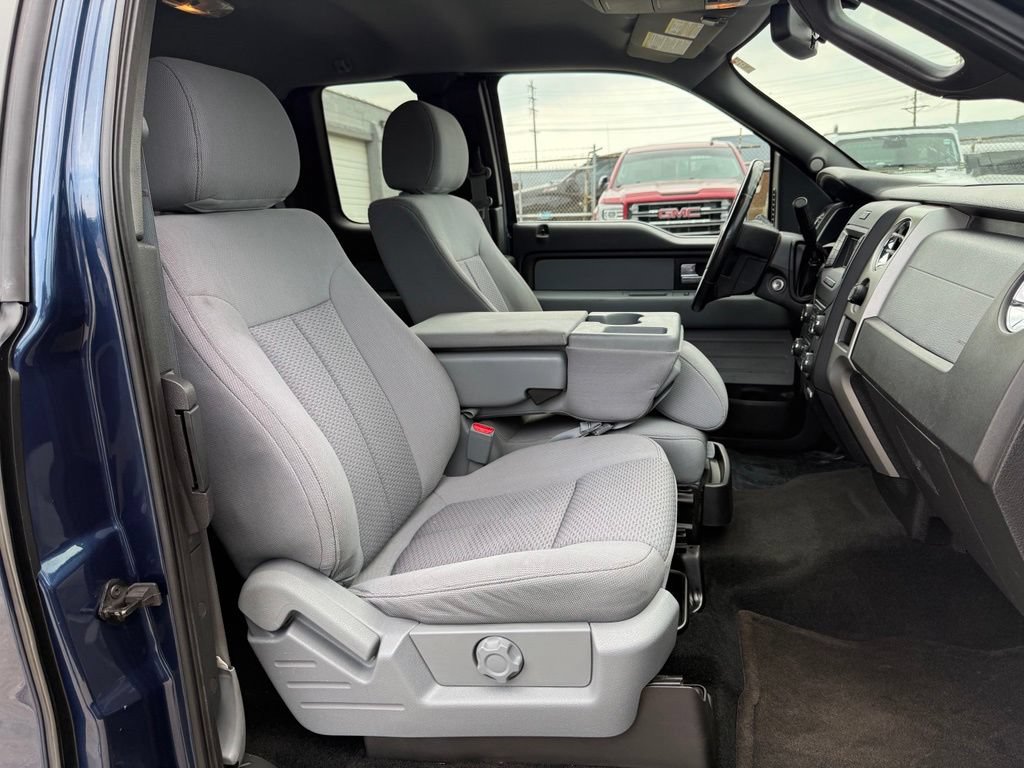 Used 2014 Ford F150 XLT w/ Equipment Group 302A Luxury AWD/4WD image 24