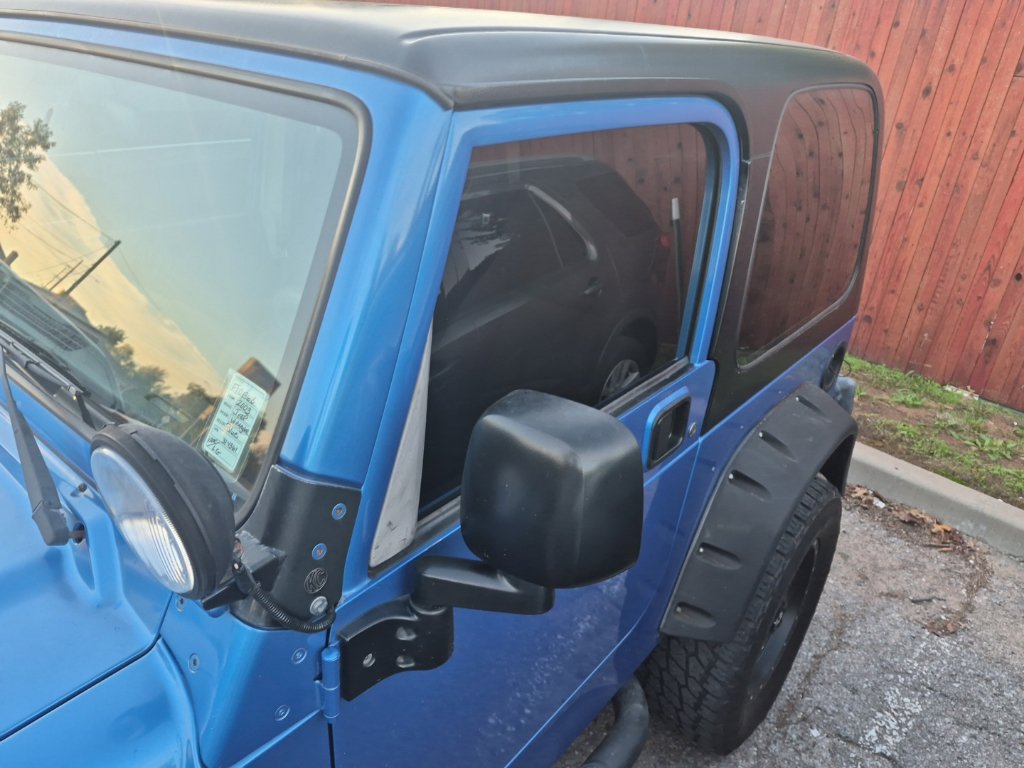 Used 2003 Jeep Wrangler X AWD/4WD image 8