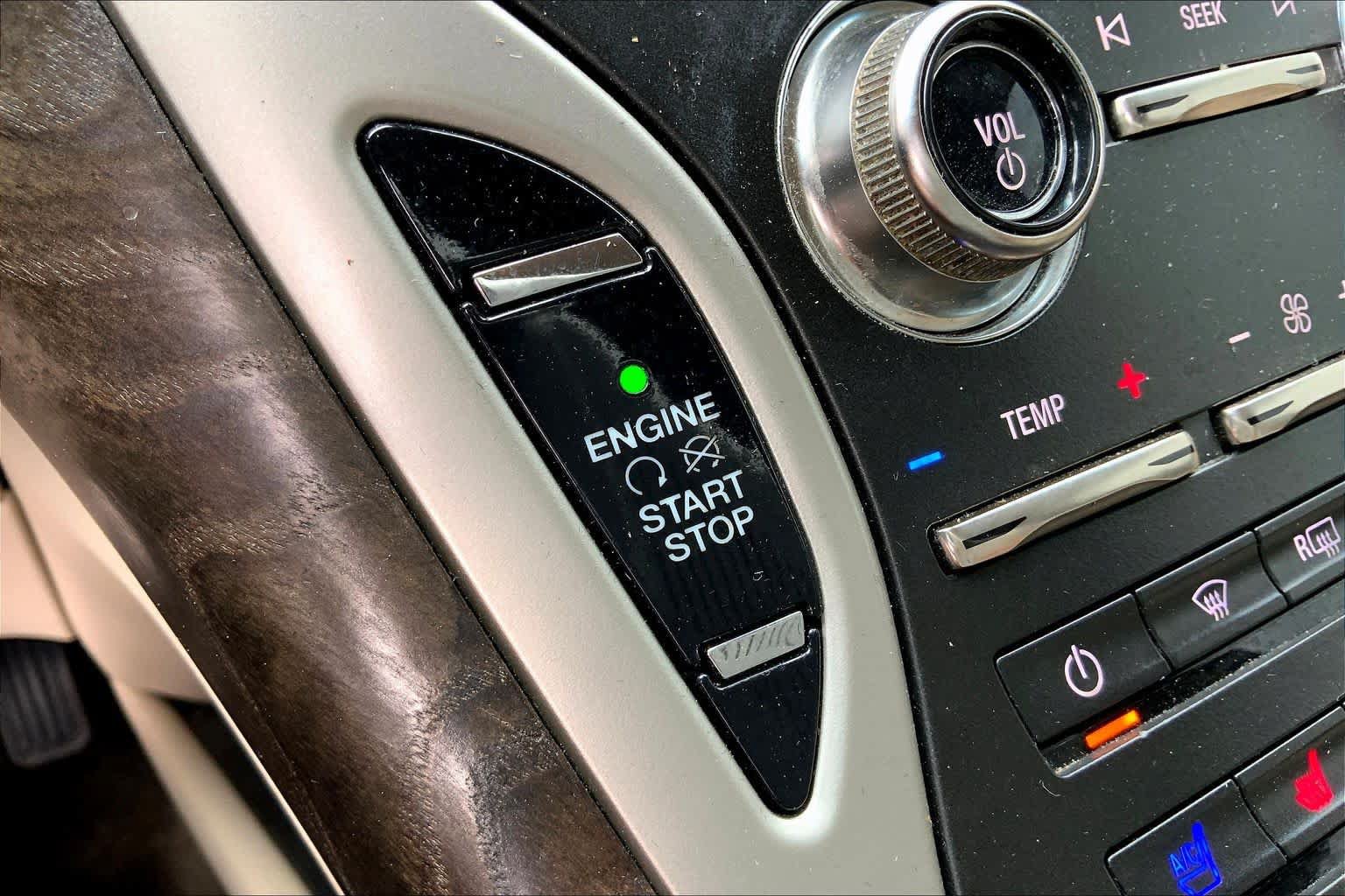 Used 2017 Lincoln MKX Reserve w/ Lincoln MKX Climate Package FWD image 30