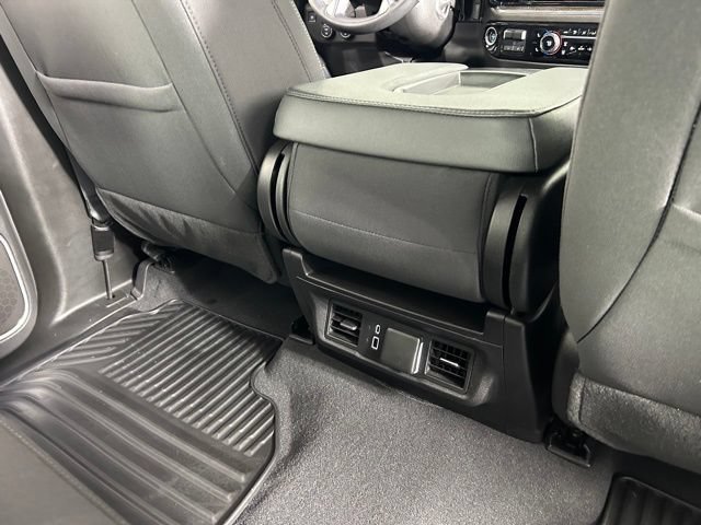 Used 2024 Chevrolet Silverado 1500 RST w/ Z71 Off-Road Package AWD/4WD image 22