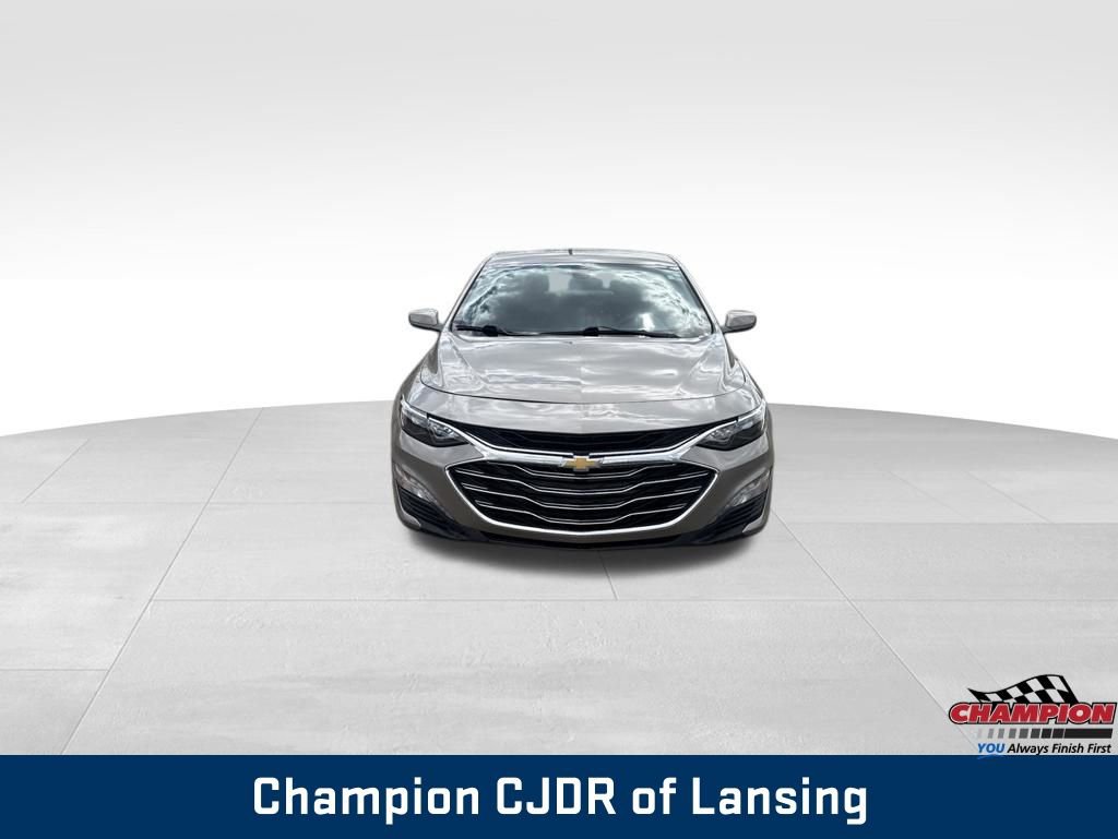 Used 2022 Chevrolet Malibu LT FWD image 13
