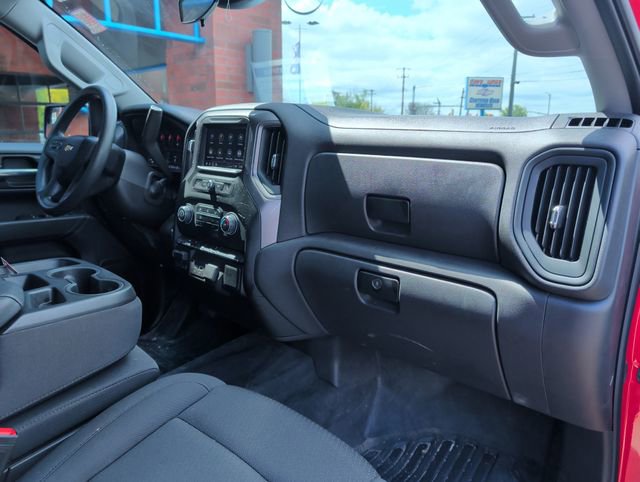 Certified 2024 Chevrolet Silverado 1500 W/T w/ WT Value Package AWD/4WD image 26