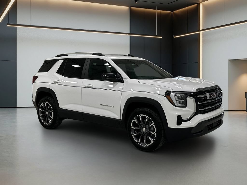 Used 2027 GMC Terrain Elevation w/ Elevation Premium Package FWD image 8