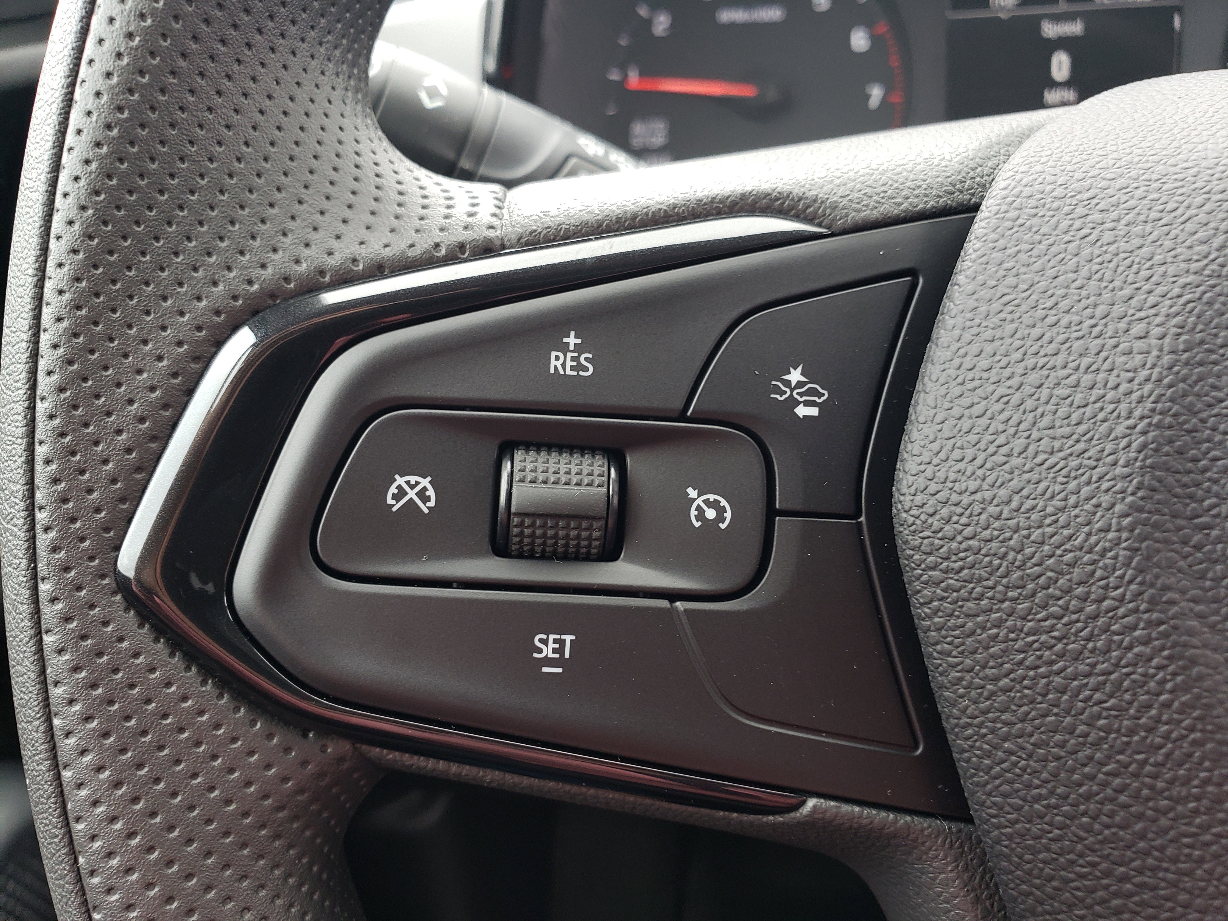 New 2026 Chevrolet Trax LS image 15