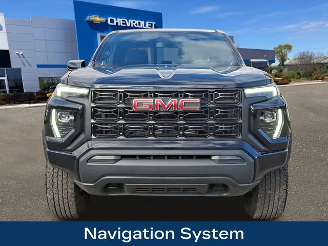 Used 2025 GMC Canyon Elevation image 3