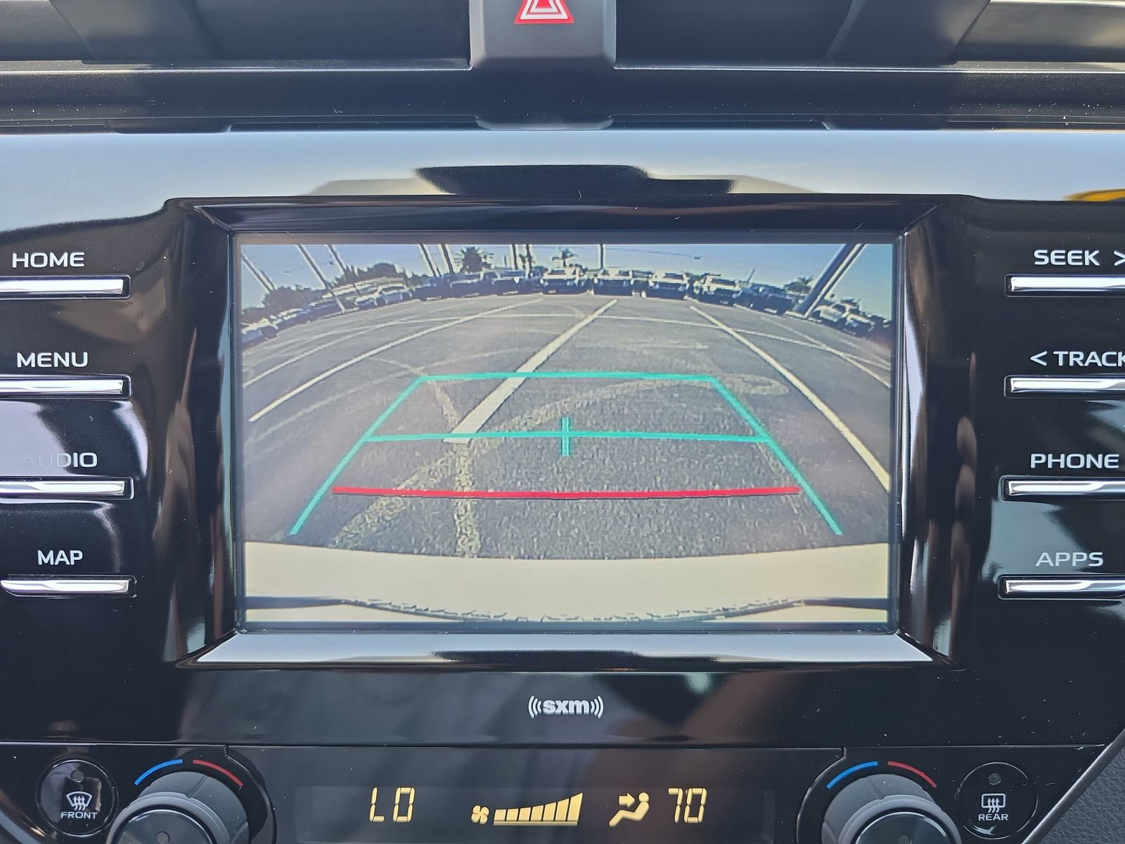 Used 2020 Toyota Camry SE FWD image 19