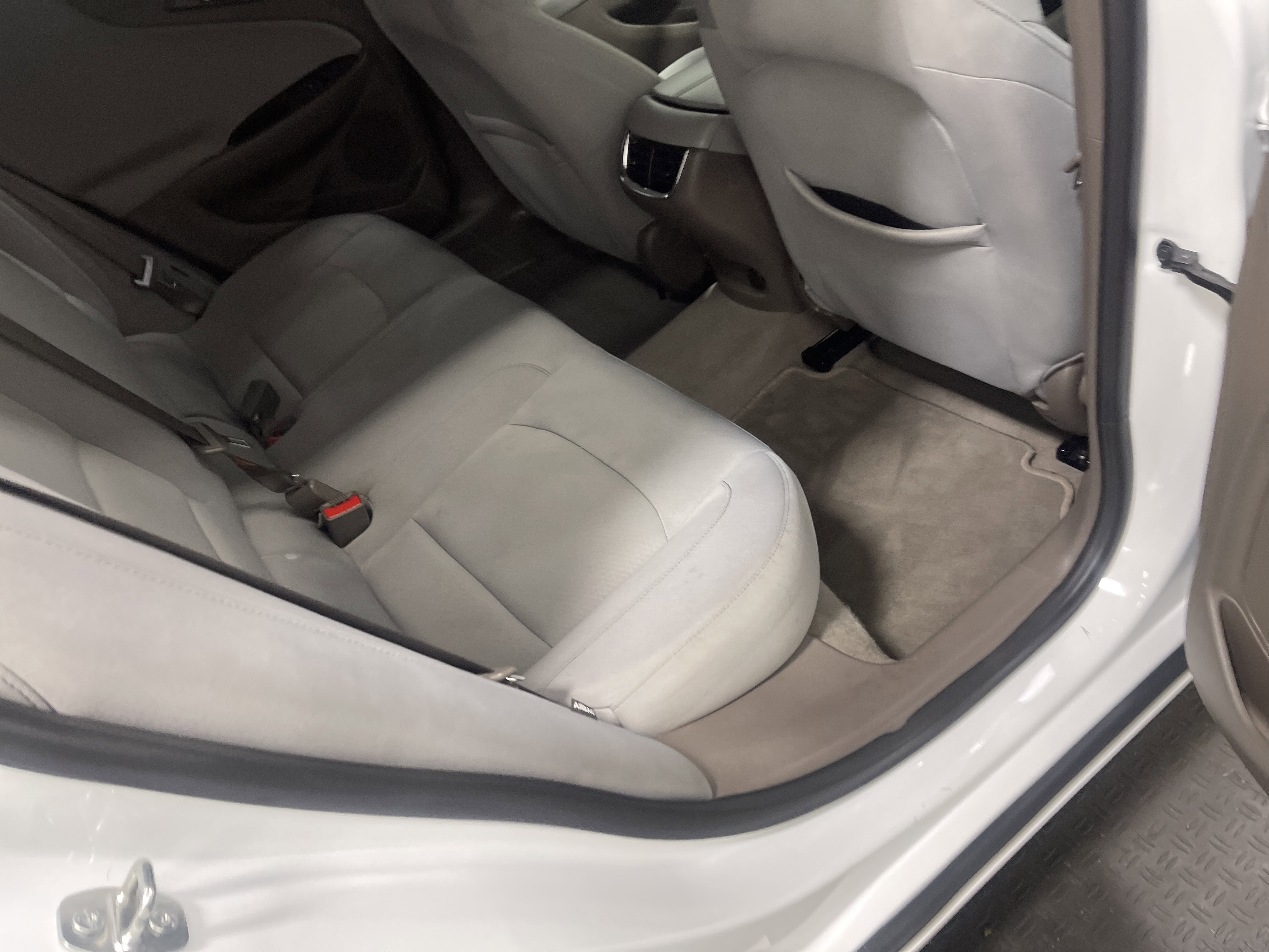 Used 2021 Chevrolet Malibu LT image 21