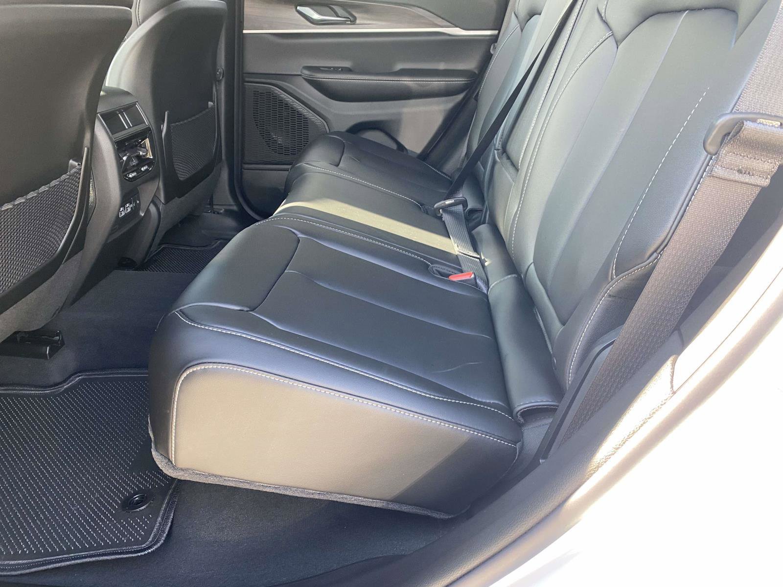 New 2025 Jeep Grand Cherokee Limited image 20