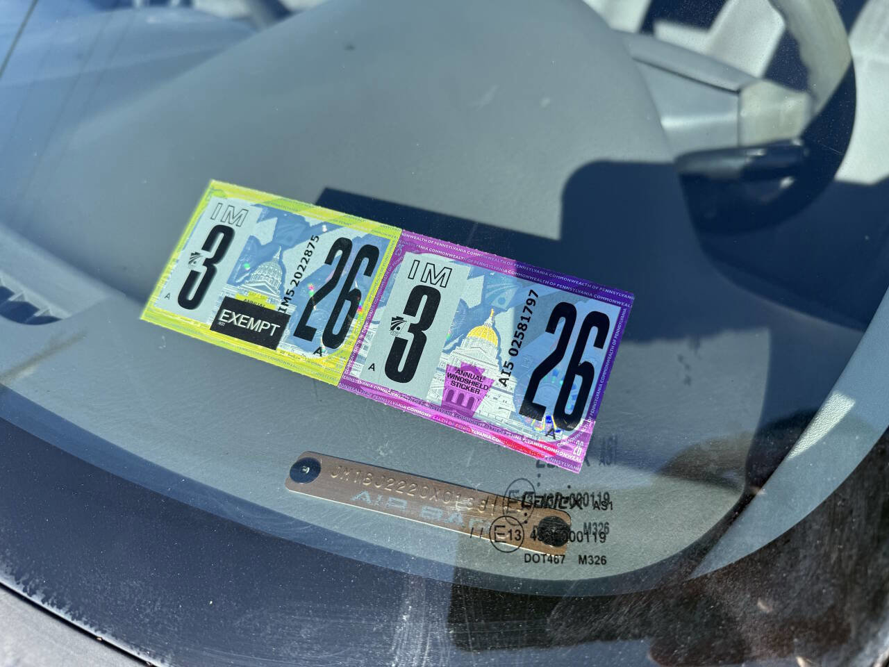 Used 1999 MAZDA Protege DX image 9