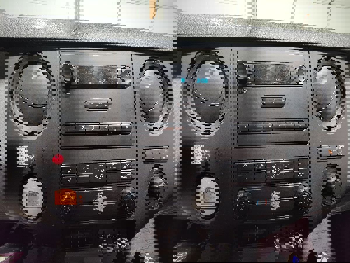 Used 2014 Ford F450 XL w/ Power Equipment Group image 44