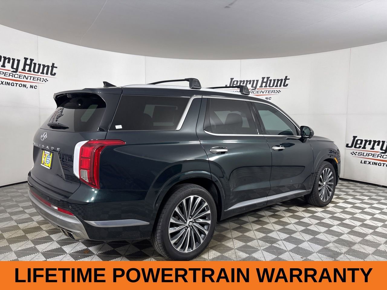 Used 2023 Hyundai Palisade Calligraphy image 5