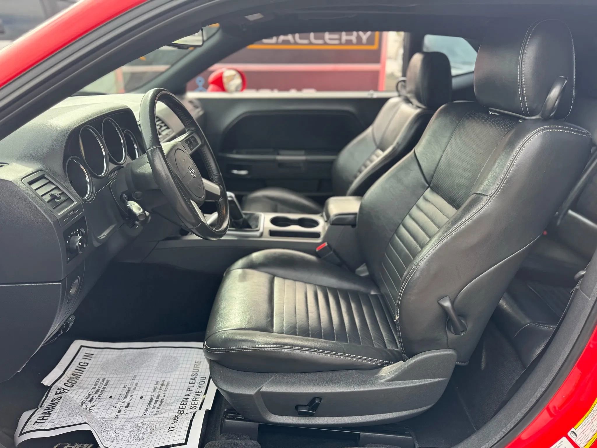 Used 2010 Dodge Challenger R/T image 15