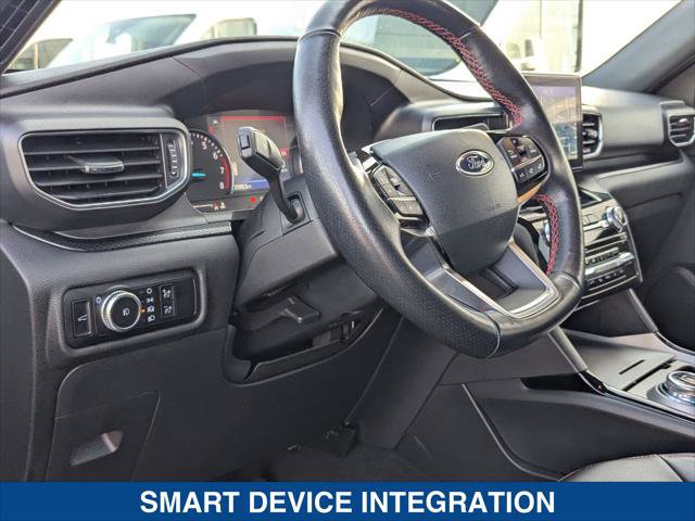 Used 2023 Ford Explorer ST-Line w/ Class IV Trailer Tow Package image 12