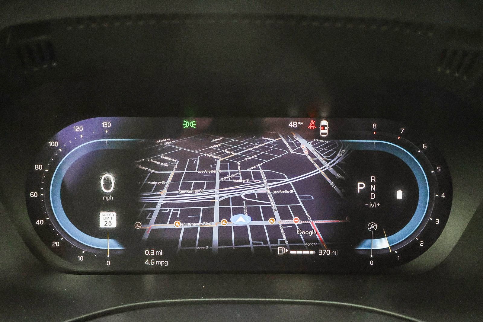 Used 2023 Volvo XC60 B5 Plus image 34