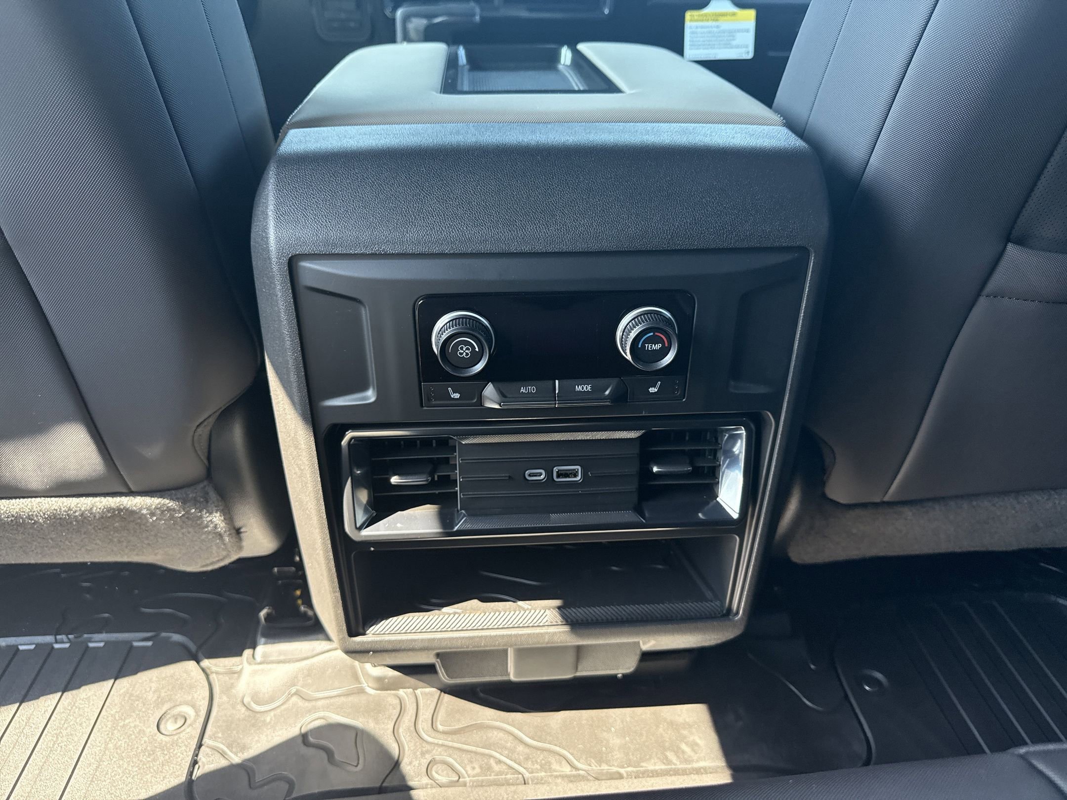 New 2026 GMC Hummer EV SUV image 23