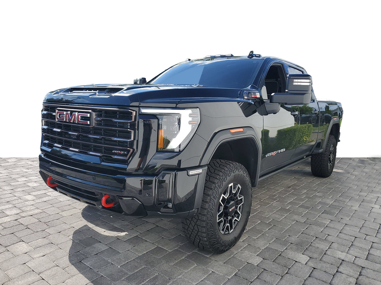Used 2025 GMC Sierra 2500 AT4X AWD/4WD image 3
