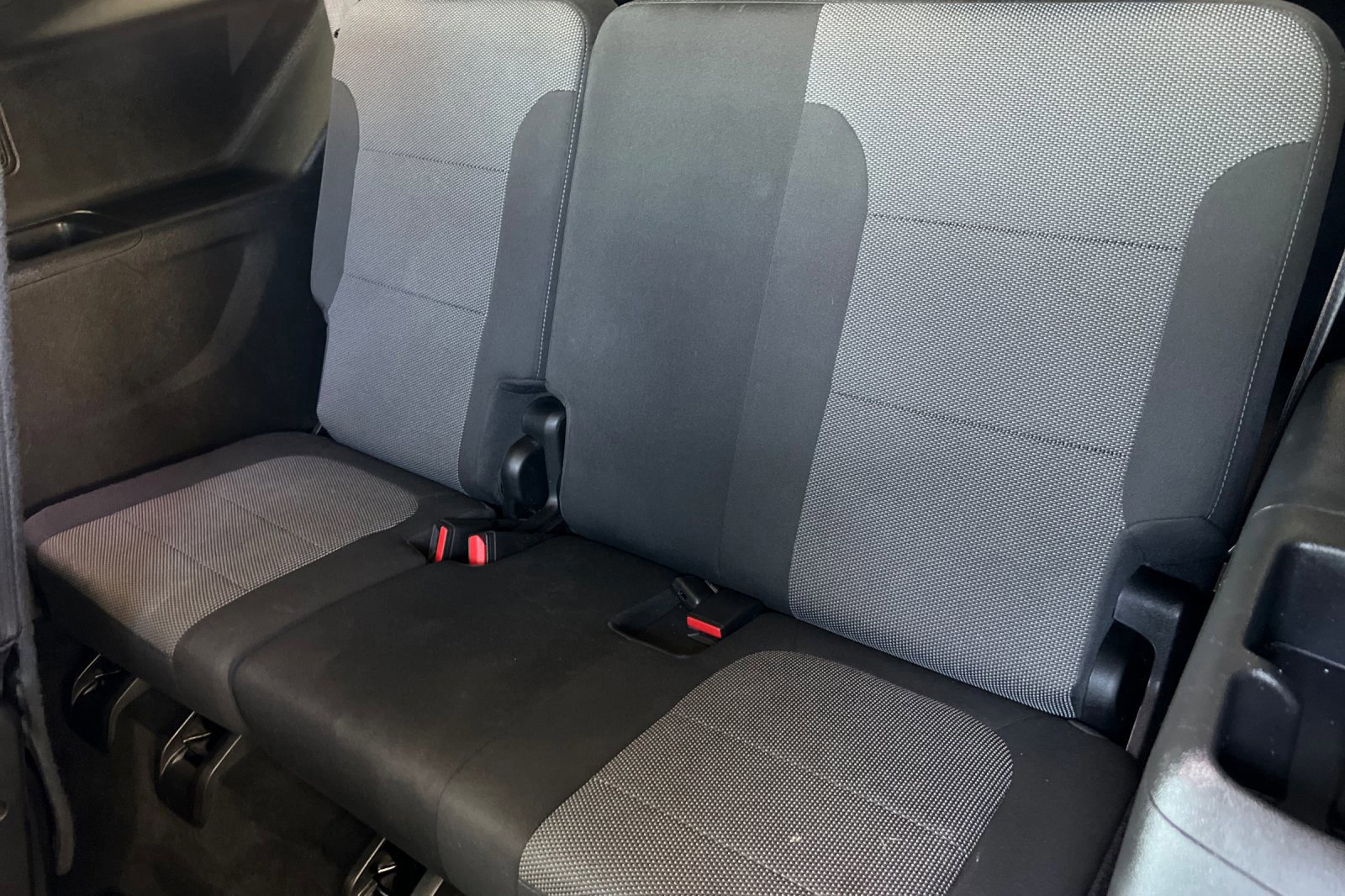 Used 2023 Chevrolet Traverse LT image 15