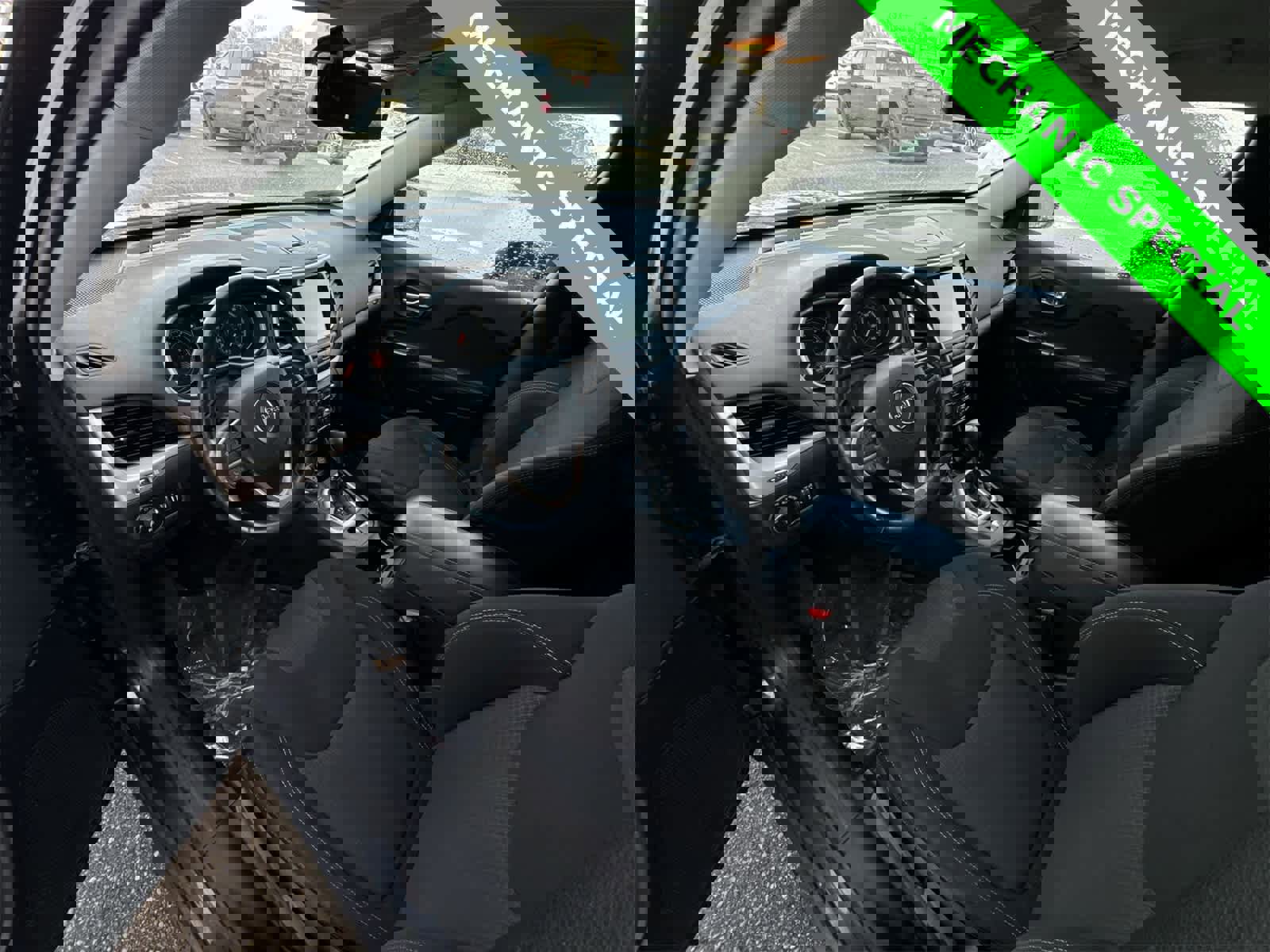 Used 2015 Jeep Cherokee Latitude image 10