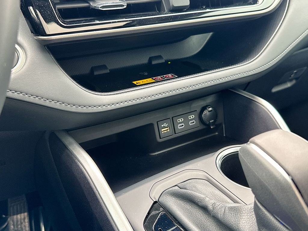 Used 2026 Toyota Highlander XLE AWD/4WD image 29