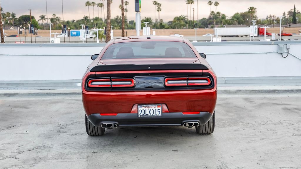 Used 2022 Dodge Challenger SXT w/ Blacktop Package image 8