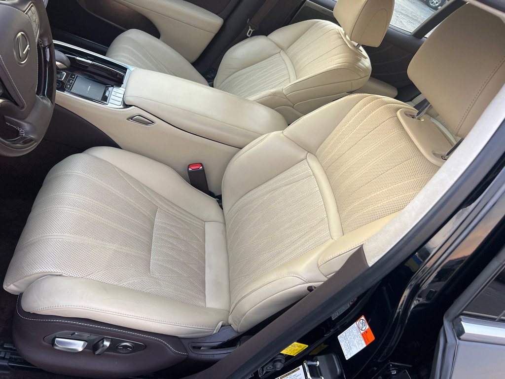 Used 2020 Lexus LS 500 AWD image 12