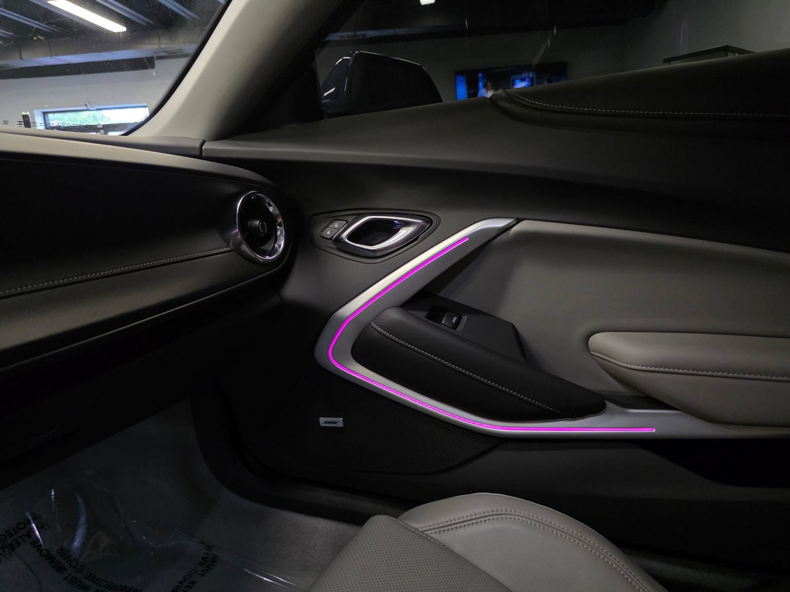 Used 2023 Chevrolet Camaro SS RWD image 31