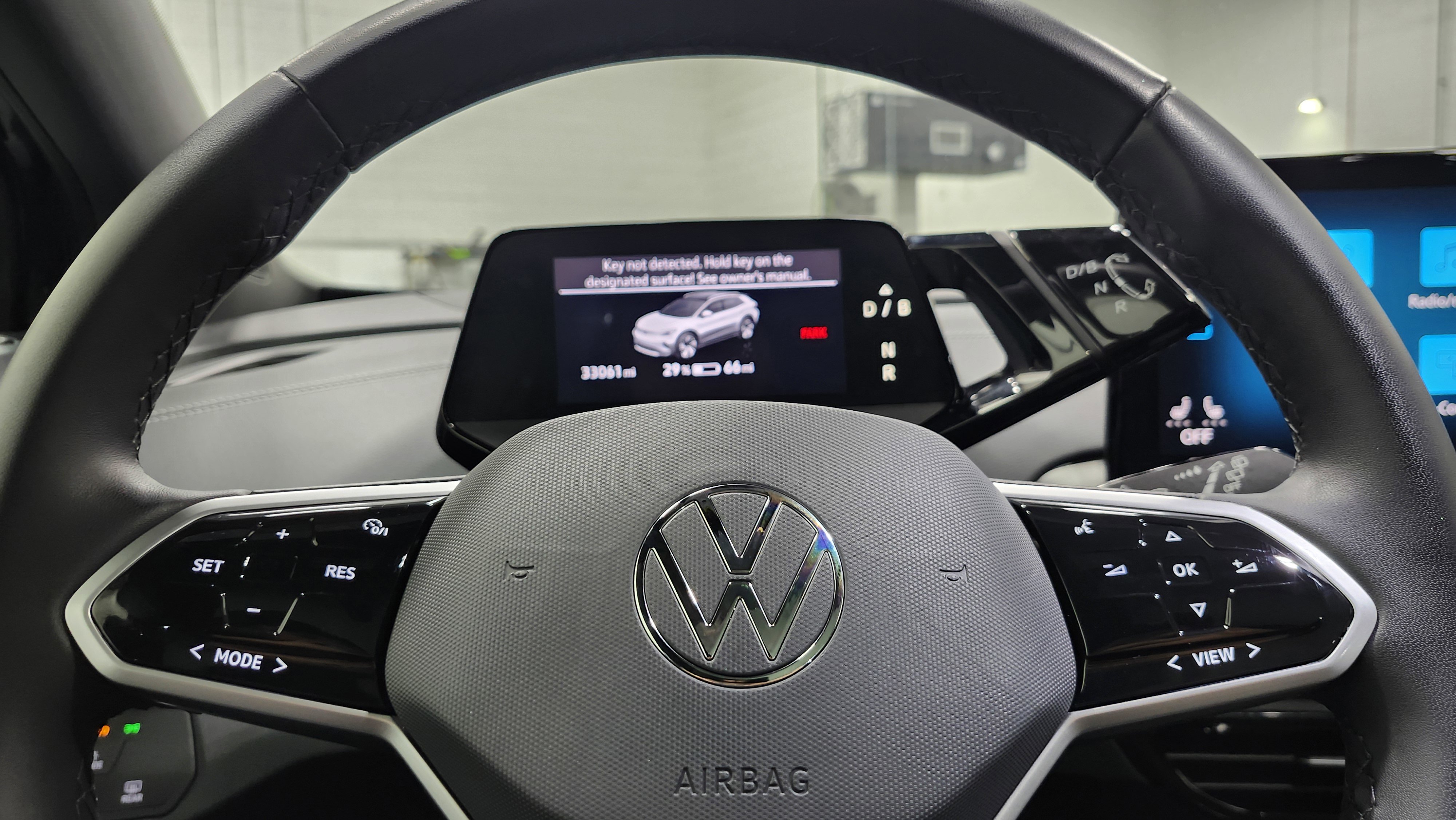 Used 2023 Volkswagen ID.4 Pro S image 29