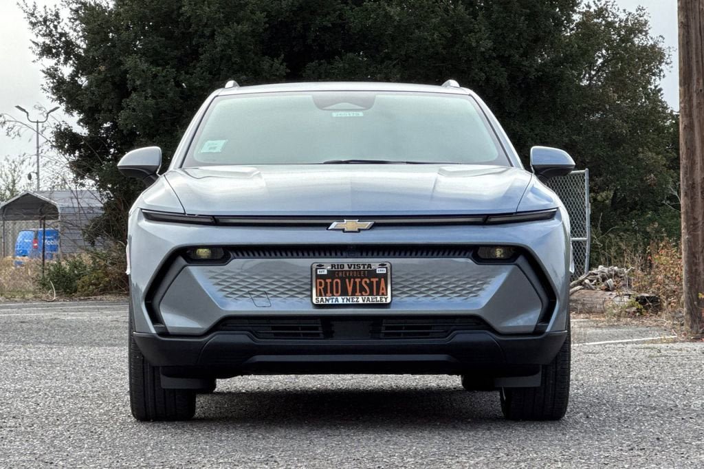 New 2026 Chevrolet Equinox EV LT w/ LPO, Blackout Package image 9