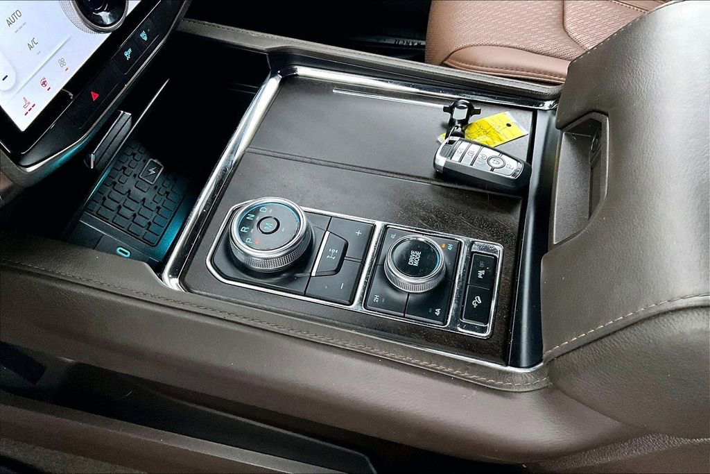 Used 2022 Ford Expedition King Ranch image 18